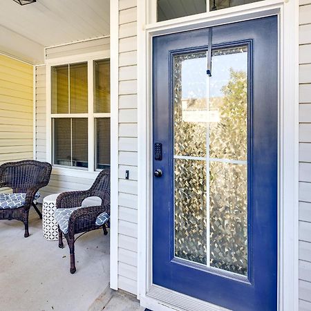 Cheerful Bluffton Townhome 1 Mi To Old Town! Exterior photo