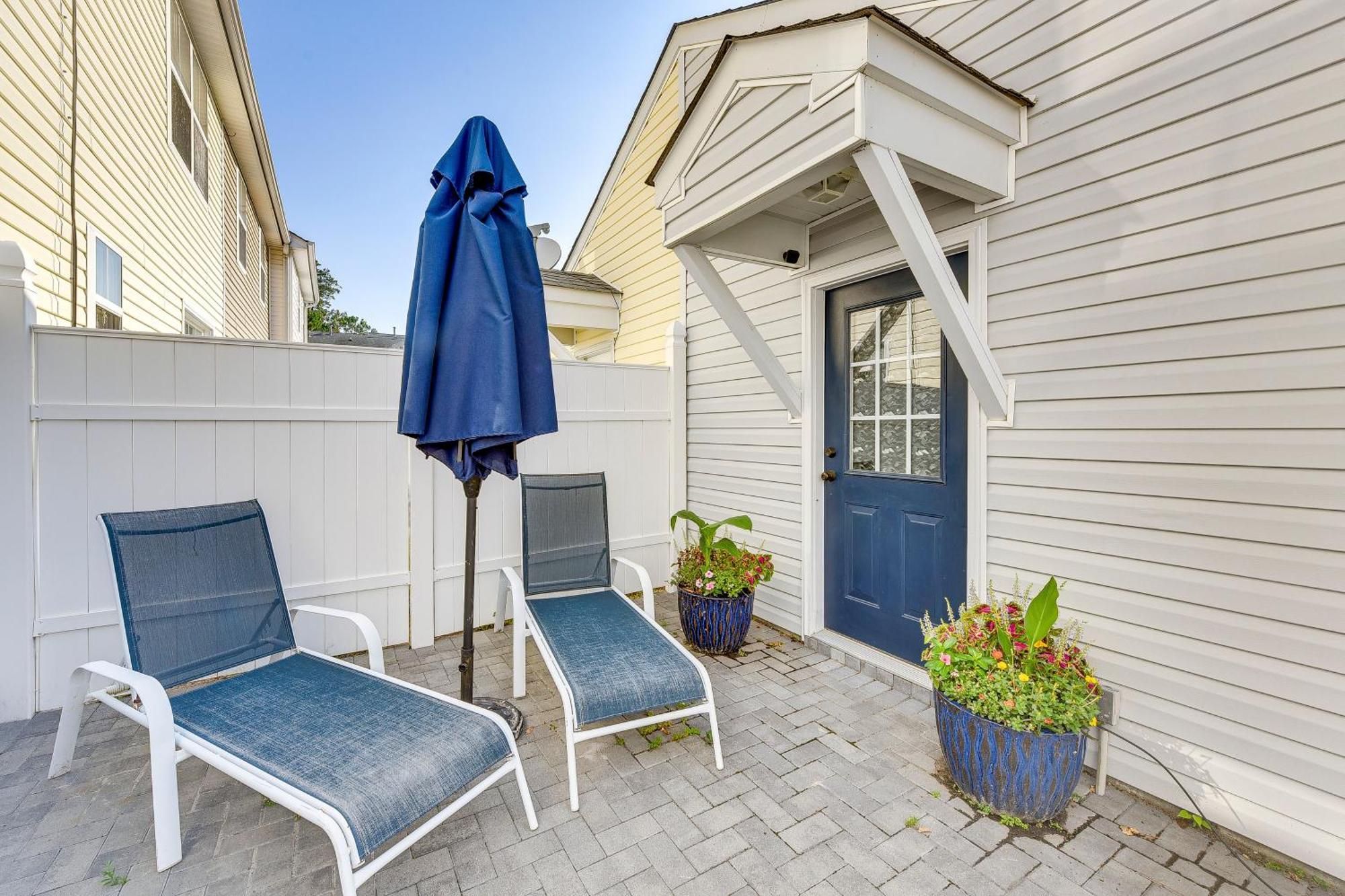 Cheerful Bluffton Townhome 1 Mi To Old Town! Exterior photo