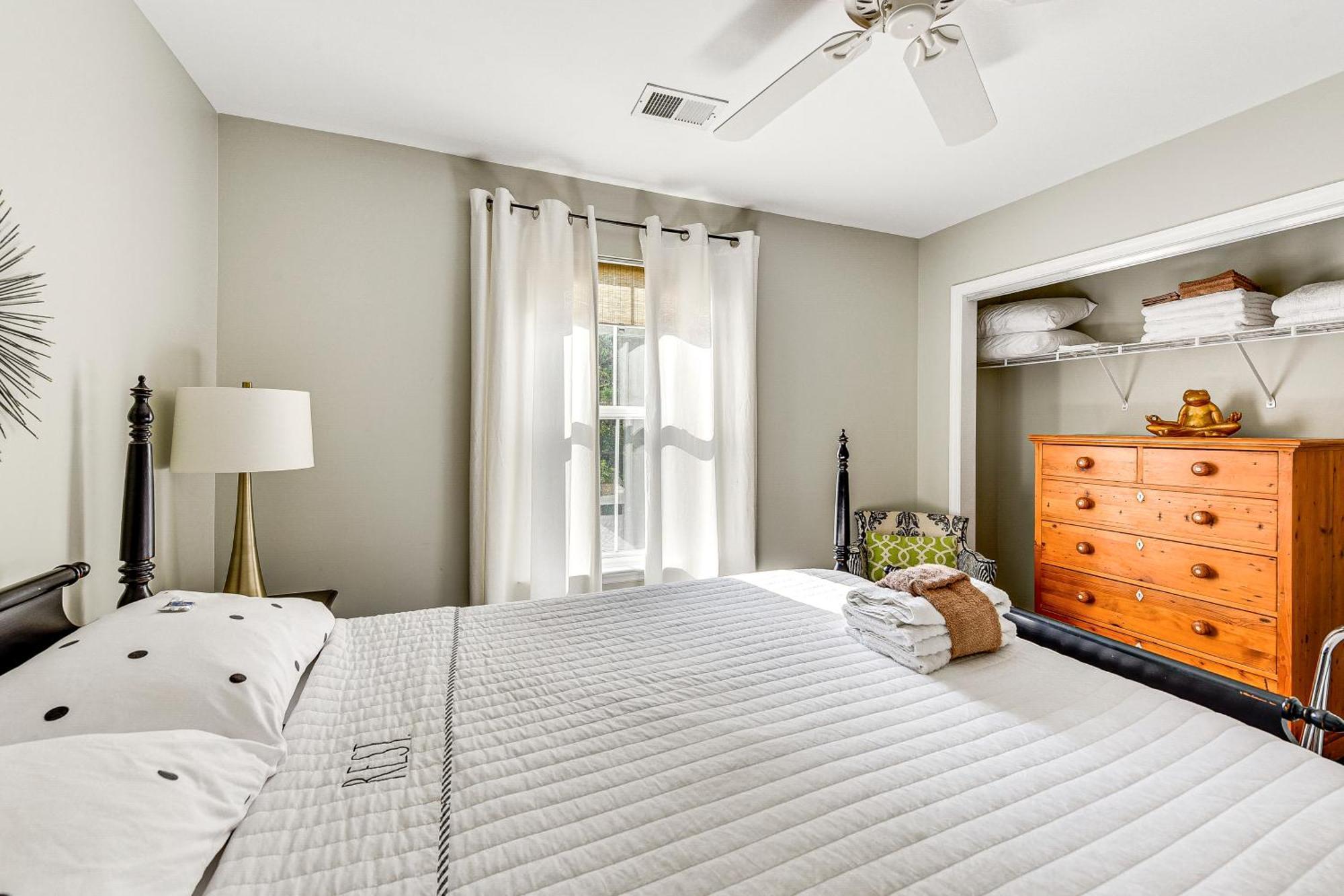 Cheerful Bluffton Townhome 1 Mi To Old Town! Exterior photo