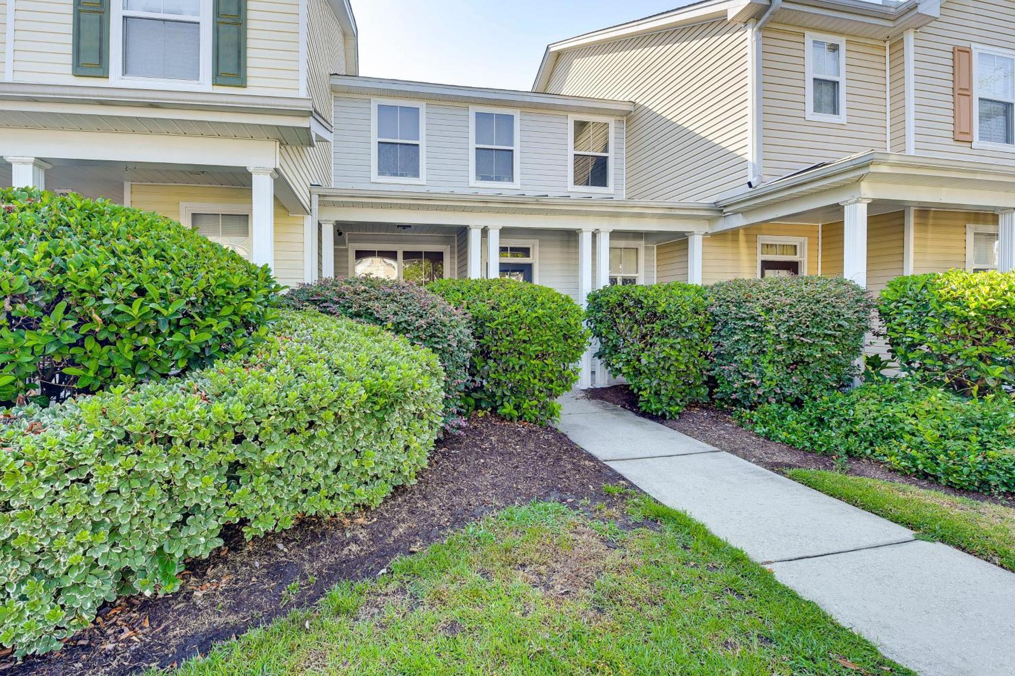 Cheerful Bluffton Townhome 1 Mi To Old Town! Exterior photo