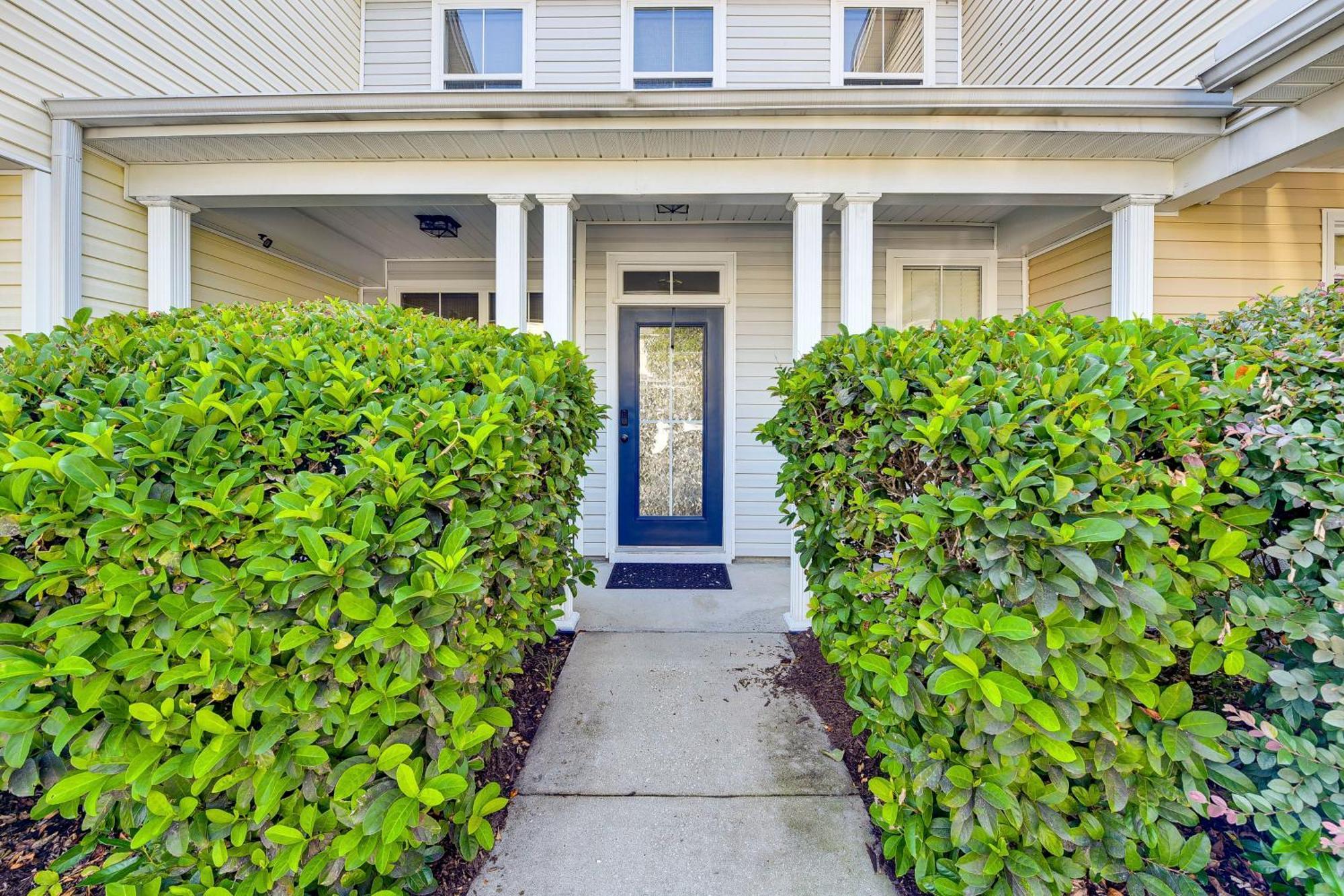 Cheerful Bluffton Townhome 1 Mi To Old Town! Exterior photo